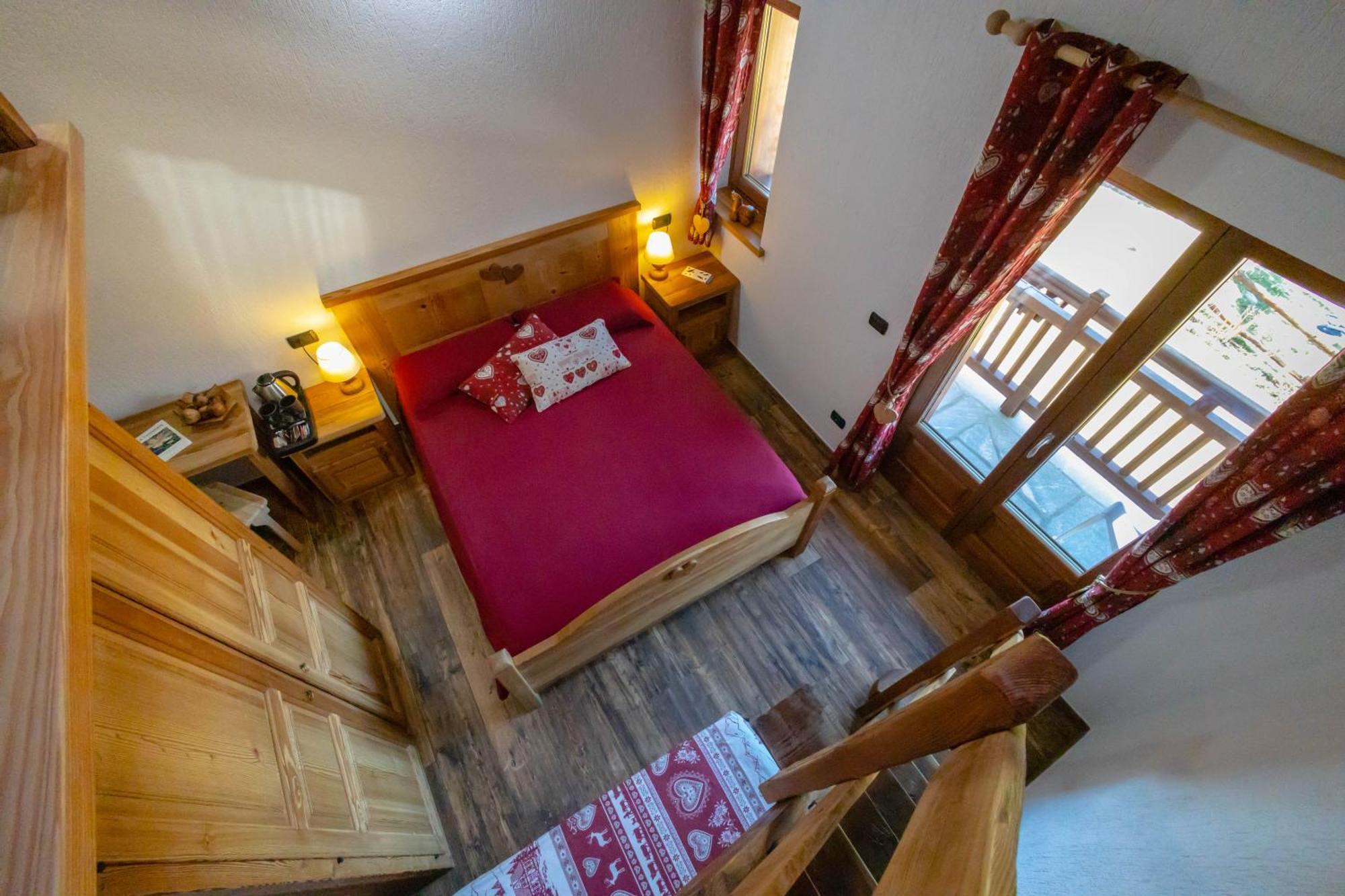 Le Coin Des Melezes - Nature & Trek - Camere In Baita Di Montagna Brusson Dış mekan fotoğraf
