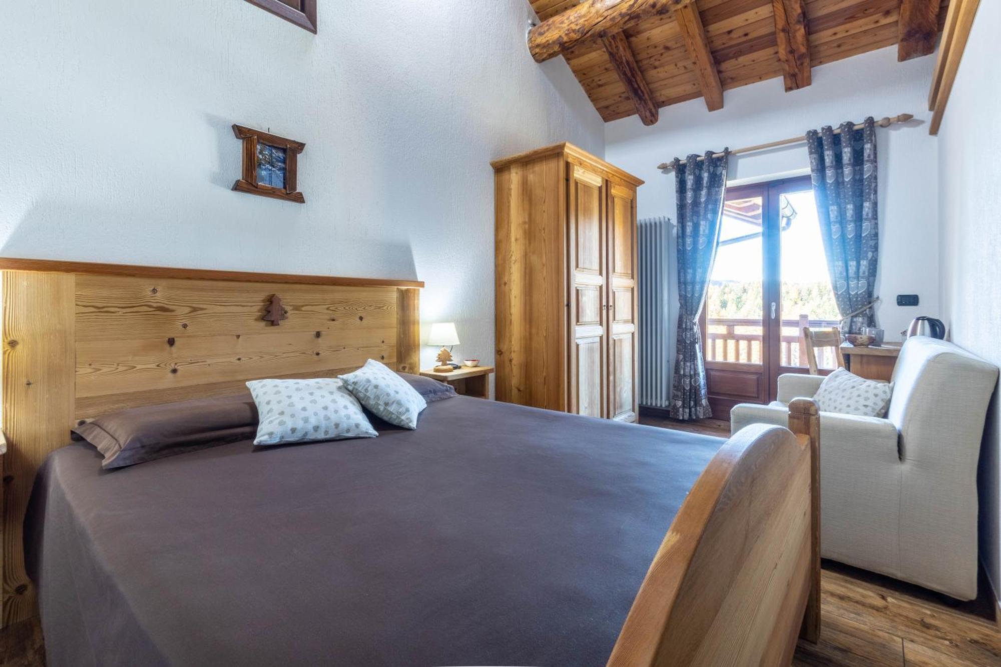 Le Coin Des Melezes - Nature & Trek - Camere In Baita Di Montagna Brusson Dış mekan fotoğraf