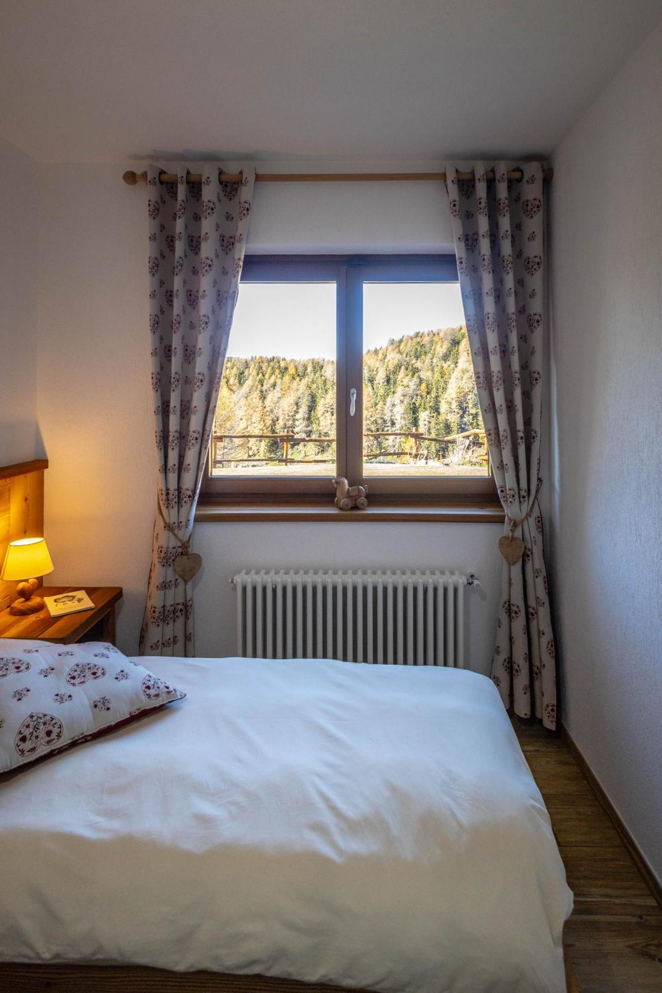 Le Coin Des Melezes - Nature & Trek - Camere In Baita Di Montagna Brusson Dış mekan fotoğraf