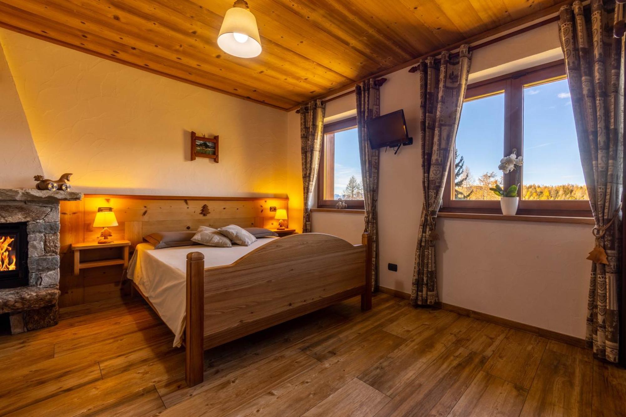 Le Coin Des Melezes - Nature & Trek - Camere In Baita Di Montagna Brusson Dış mekan fotoğraf